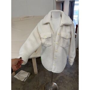 Amazon Essentials Womens Teddy Fleece‎ Shacket Cream Off-White Button Front XS